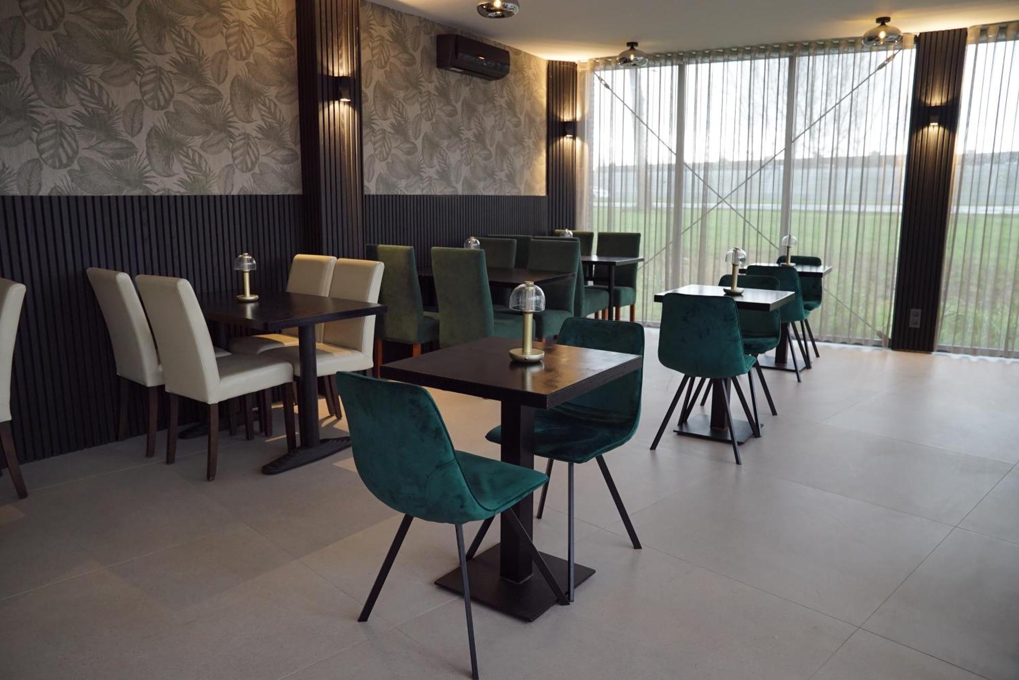 Ma Airport Hotel Гофддорп Екстер'єр фото