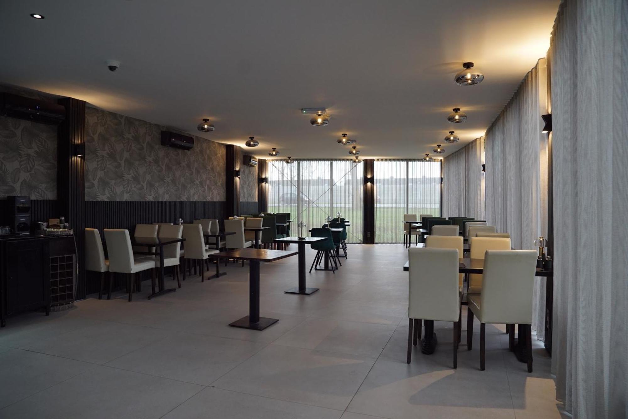 Ma Airport Hotel Гофддорп Екстер'єр фото