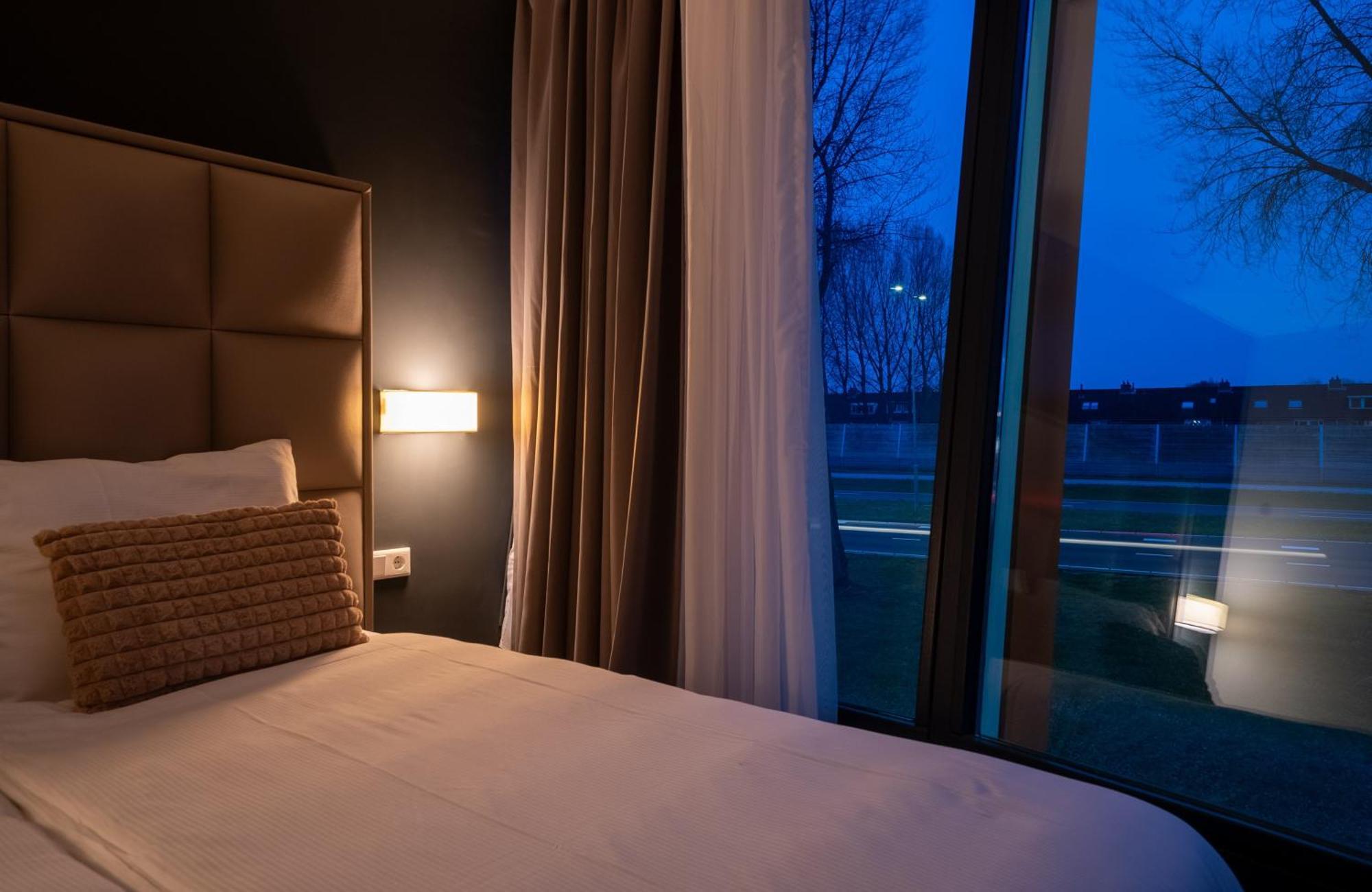 Ma Airport Hotel Гофддорп Екстер'єр фото
